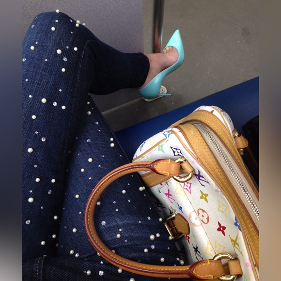 Guess by Marciano Pearl Denim - Picture 6 of 6